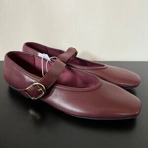 NWT Old Navy Burgundy Mary Jane Ballet Flats 8 Gold Buckle